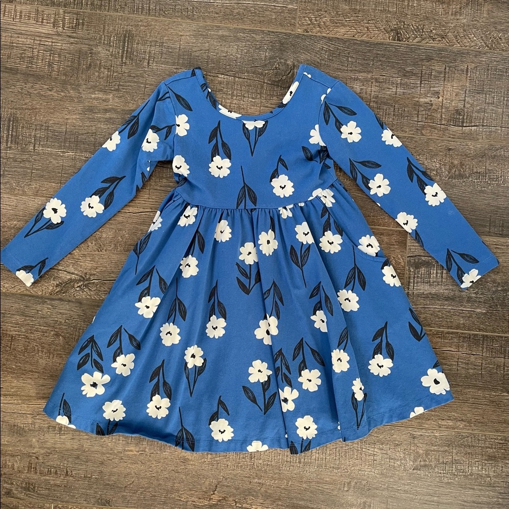 Hannah Andersson Dress - size 4